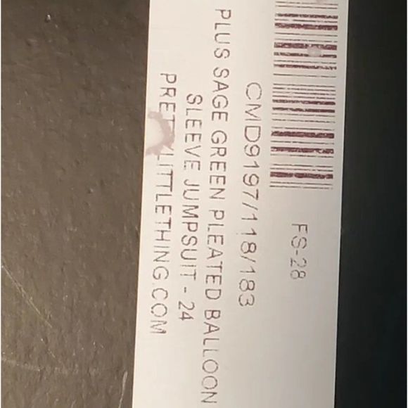 PrettyLittleThingJumpsuit Size 24Sage GreenNWT - Picture 4 of 7